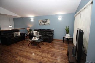 Photo 6: 448 Roberta Avenue in Winnipeg: East Kildonan Residential for sale (3D)  : MLS®# 1726059