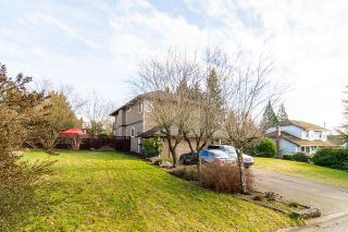 Photo 36: 5538 182 Street in Surrey: Cloverdale BC House for sale in "SHANNON HILLS ESTATE" (Cloverdale)  : MLS®# R2643297