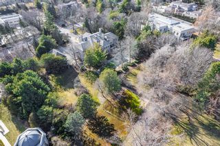 Photo 39: 11 High Point Road in Toronto: Bridle Path-Sunnybrook-York Mills House (2 1/2 Storey) for sale (Toronto C12)  : MLS®# C8112124