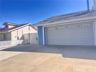 Photo 4: House for sale : 3 bedrooms : 12197 Clearview Drive in Victorville