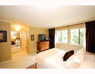 Photo 4: 5745 MAYVIEW Circle in Burnaby: Burnaby Lake Townhouse for sale in "ONE ARBOR LANE" (Burnaby South)  : MLS®# V645209