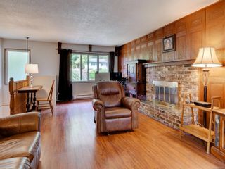Photo 5: 2317 N French Rd in Sooke: Sk Broomhill House for sale : MLS®# 884227