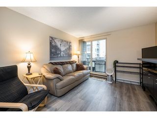 Photo 2: 305 1121 HOWIE Avenue in Coquitlam: Central Coquitlam Condo for sale : MLS®# R2626445