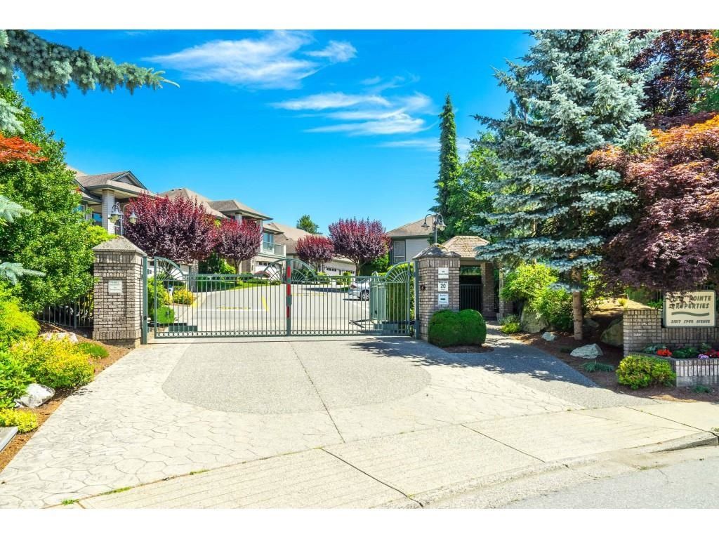 Main Photo: 28 31517 SPUR Avenue in Abbotsford: Abbotsford West Townhouse for sale in "Viewpoint Properties" : MLS®# R2598696