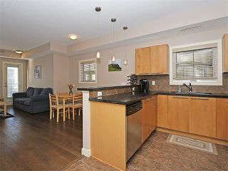 Photo 12: 207 2416 34 Avenue SW in Calgary: South Calgary House for sale : MLS®# C4094174