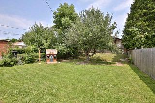 Photo 13: 39 Inniswood Drive in Toronto: Wexford-Maryvale House (Bungalow) for sale (Toronto E04)  : MLS®# E3256778