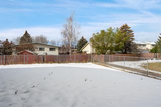 Photo 26: 144 Fonda Drive SE in Calgary: Forest Heights Semi Detached (Half Duplex) for sale : MLS®# A2033505