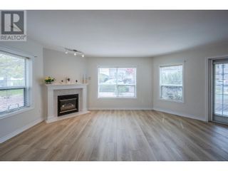 Photo 7: 2245 Atkinson Street Unit# 106 in Penticton: House for sale : MLS®# 10311620