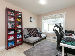 Photo 22: 101 15399 GUILDFORD Drive in Surrey: Guildford Townhouse for sale (North Surrey)  : MLS®# R2724875