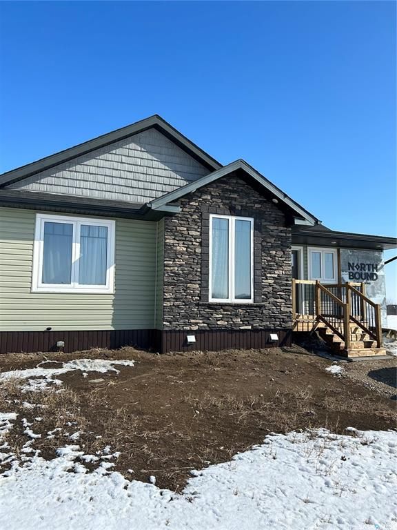 Main Photo: 690 26 Highway in Meota: Commercial for sale : MLS®# SK916424