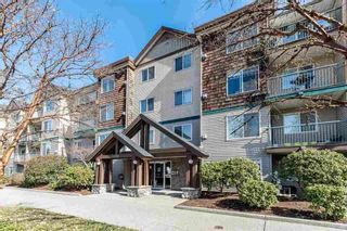 Photo 1: 305 2350 WESTERLY Street in Abbotsford: Abbotsford West Condo for sale in "Stonecroft Estates" : MLS®# R2580562