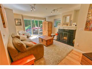 Photo 4: 3450 W 3RD Avenue in Vancouver: Kitsilano Townhouse for sale in "COLLINGWOOD MANOR" (Vancouver West)  : MLS®# V924454