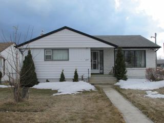 Photo 1:  in WINNIPEG: East Kildonan Residential for sale (North East Winnipeg)  : MLS®# 1105941