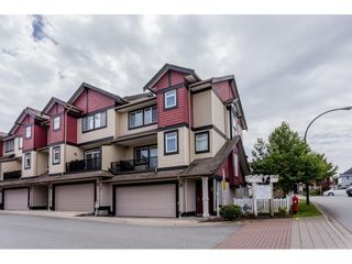 Photo 1: 37 7168 179 Street in Surrey: Cloverdale BC Townhouse for sale in "OVATION" (Cloverdale)  : MLS®# R2081705