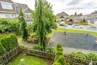 Photo 3: 19 7298 199A Street in Langley: Willoughby Heights Townhouse for sale in "The York" : MLS®# R2467909