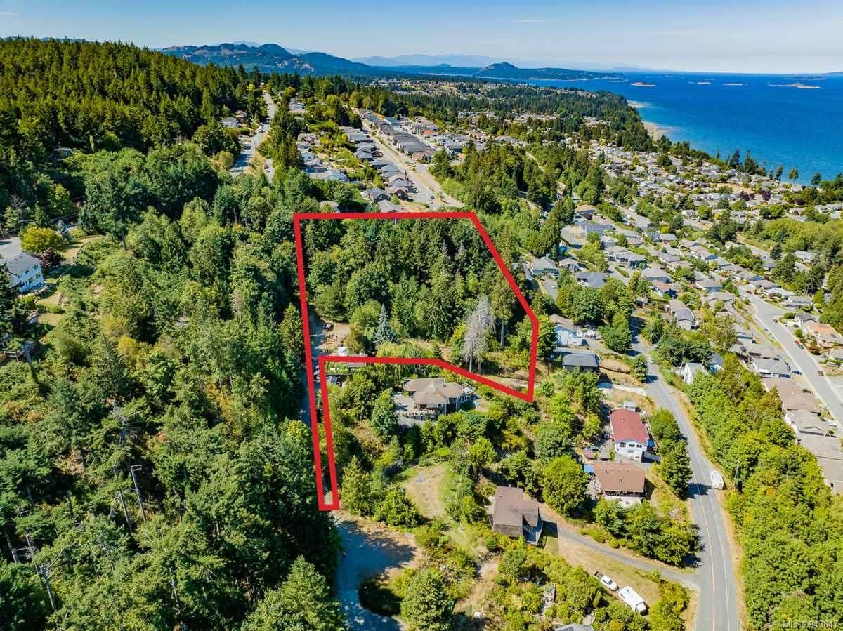 Main Photo: 5180 Universal Pl in Nanaimo: Na Hammond Bay Unimproved Land for sale : MLS®# 943847