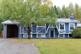 Photo 1: 337 CROOKED RIVER Crescent in Mackenzie: Mackenzie -Town House for sale (Mackenzie (Zone 69))  : MLS®# R2618358
