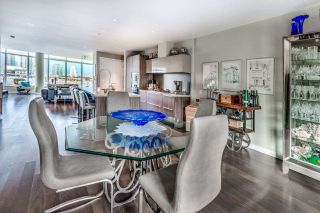 Photo 10: 502 118 ATHLETES Way in Vancouver: False Creek Condo for sale in "Shoreline at the Village on False Creek" (Vancouver West)  : MLS®# R2208955