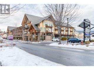Main Photo: 13011 LAKESHORE Drive S Unit# 377 in Summerland: House for sale : MLS®# 10303204