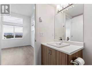 Photo 10: 655 Academy Way Unit# PH6 in Kelowna: House for sale : MLS®# 10301659