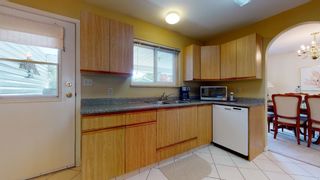 Photo 12: 41872 BIRKEN Road: Brackendale 1/2 Duplex for sale (Squamish)  : MLS®# R2686715