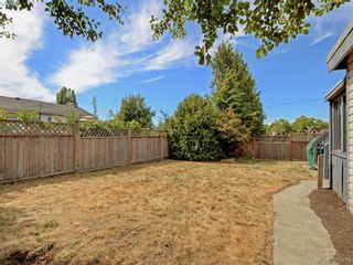 Photo 17: 145 Sims Ave in VICTORIA: SW Gateway House for sale (Saanich West)  : MLS®# 769355