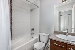 Photo 17: 301 2343 ATKINS Avenue in Port Coquitlam: Central Pt Coquitlam Condo for sale in "PEARL" : MLS®# R2372122