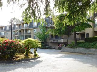 Photo 20: 302 1760 SOUTHMERE Crescent in Surrey: Sunnyside Park Surrey Condo for sale in "Capstan Way Spinnaker III" (South Surrey White Rock)  : MLS®# R2663668