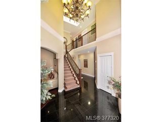 Photo 2: 2162 Bellamy Rd in VICTORIA: La Thetis Heights House for sale (Langford)  : MLS®# 757521