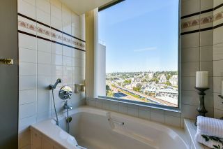 Photo 34: 1501 1065 QUAYSIDE DRIVE in New Westminster: Quay Condo for sale : MLS®# R2518489