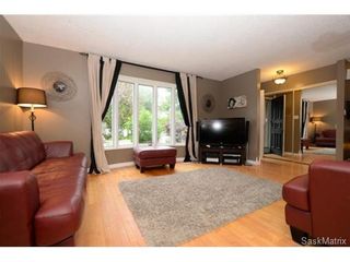 Photo 11: 15 BERENSON Avenue in Regina: Normanview West Single Family Dwelling for sale (Regina Area 02)  : MLS®# 503577