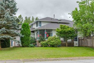 Photo 1: 12245 AURORA Street in Maple Ridge: East Central House for sale : MLS®# R2386141