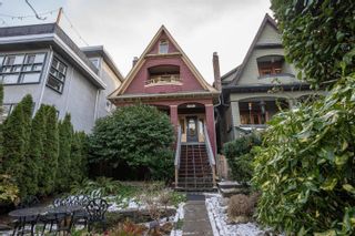 Photo 1: 2162 YORK Avenue in Vancouver: Kitsilano House for sale (Vancouver West)  : MLS®# R2842617