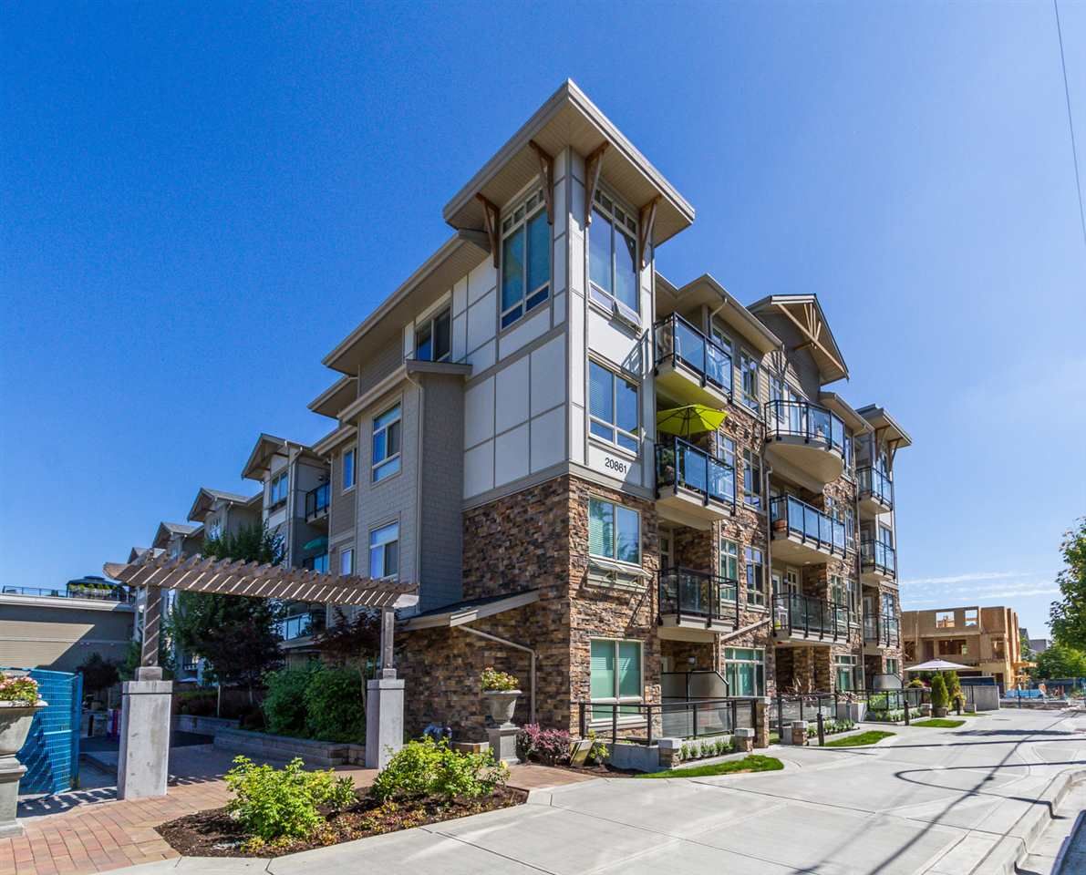 Main Photo: 112 20861 83 Avenue in Langley: Willoughby Heights Condo for sale in "Athenry Gate" : MLS®# R2265716