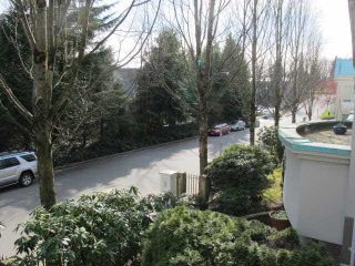 Photo 12: 209 55 BLACKBERRY Drive in New Westminster: Fraserview NW Condo for sale : MLS®# V1109241
