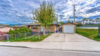 Photo 1: 2301A 39 Street, Mission Hill: Vernon Real Estate Listing: MLS®# 10273490