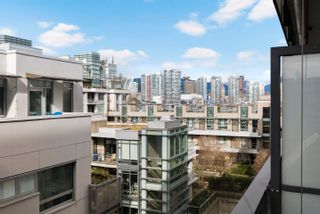 Photo 18: 702 1661 ONTARIO Street in Vancouver: False Creek Condo for sale in "The Sails" (Vancouver West)  : MLS®# R2758294