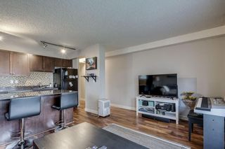 Photo 5: 106 4127 Bow Trail SW in Calgary: Rosscarrock Apartment for sale : MLS®# C4300518