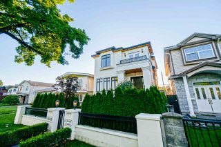 Photo 39: 5805 CULLODEN Street in Vancouver: Knight House for sale (Vancouver East)  : MLS®# R2502667