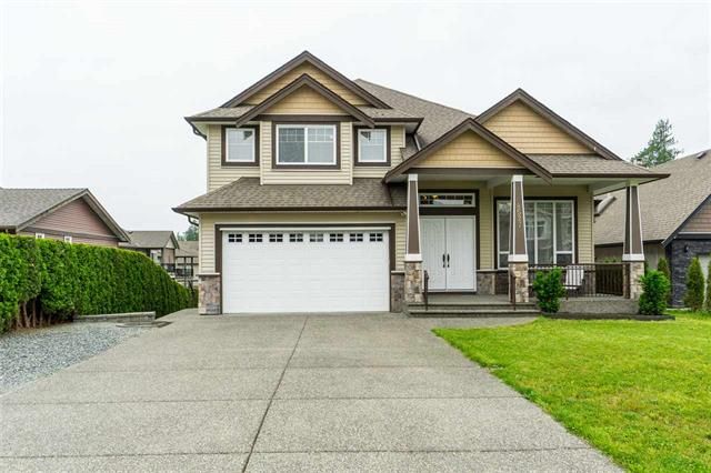 Main Photo: : House for sale : MLS®# R2380915