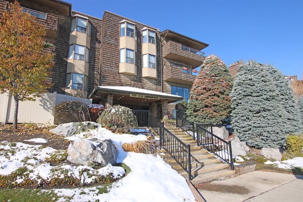Main Photo: 304 3719B 49 Street NW in Calgary: Varsity Apartment for sale : MLS®# A2013445
