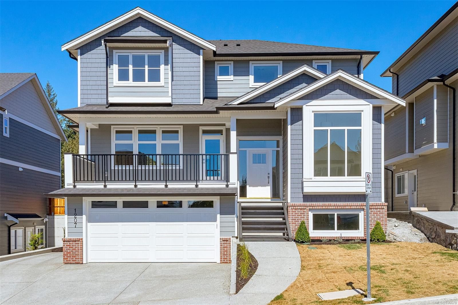 Main Photo: 1207 Ashmore Terr in Langford: La Olympic View House for sale : MLS®# 936678