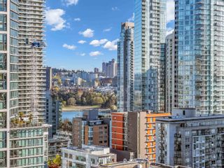 Photo 2: 1805 1212 HOWE Street in Vancouver: Downtown VW Condo for sale in "1212 HOWE" (Vancouver West)  : MLS®# R2871700