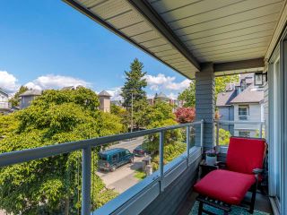 Photo 2: 301 868 W 16TH Avenue in Vancouver: Cambie Condo for sale (Vancouver West)  : MLS®# R2595041