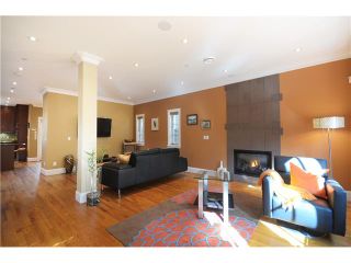 Photo 3: 4683 W 15TH Avenue in Vancouver: Point Grey House for sale in "Point Grey" (Vancouver West)  : MLS®# V1036495