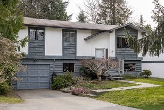 Photo 1: 9164 146A Street in Surrey: Home for sale : MLS®# R2048578