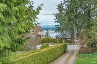 Photo 2: 13126 CRESCENT Road in Surrey: Elgin Chantrell House for sale (South Surrey White Rock)  : MLS®# R2731713