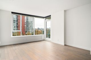 Photo 9: 355 38 SMITHE Street in Vancouver: Downtown VW Condo for sale in "ONE PACIFIC" (Vancouver West)  : MLS®# R2876760