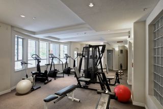 Photo 15: 212 5835 HAMPTON Place in Vancouver: University VW Condo for sale in "St. James" (Vancouver West)  : MLS®# R2037637