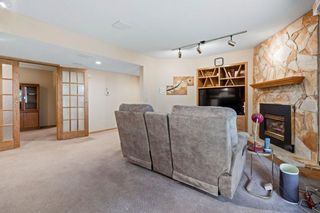 Photo 31: 161 Oakbriar Close SW in Calgary: Palliser Row/Townhouse for sale : MLS®# A1224184